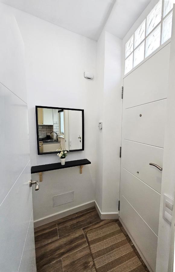Elegante Apartamento De Diseno. Almería Exteriör bild